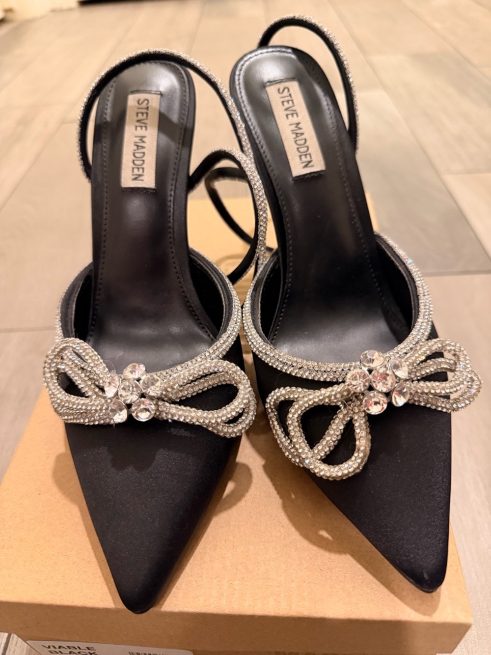 Steve Madden "VIABLE" Black Womens